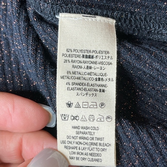 Free People We The Free Sparkly Navy Blue Button Down Cardigan Size Medium - Picture 9 of 11